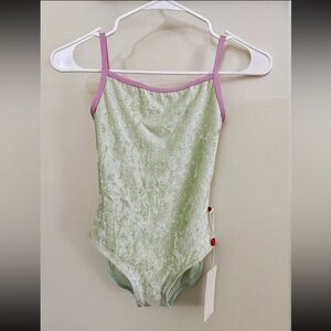 ❌SOLD Yumiko Crushed Velvet Daniela Leotard in Pistachio